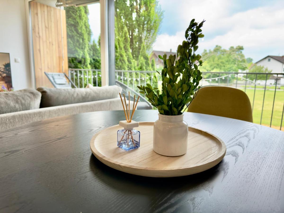 Flair Apartments Vorarlberg - Stilvolles Wohnen Nahe Bodensee & Alpen - Kueche, Balkon & Gratis Parkplatz Bregencja Zewnętrze zdjęcie