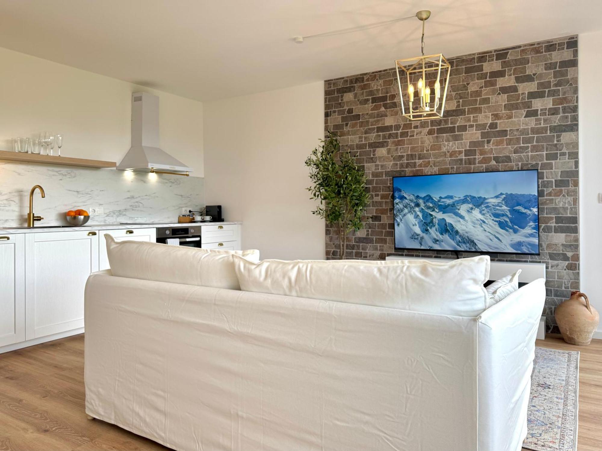 Flair Apartments Vorarlberg - Stilvolles Wohnen Nahe Bodensee & Alpen - Kueche, Balkon & Gratis Parkplatz Bregencja Zewnętrze zdjęcie