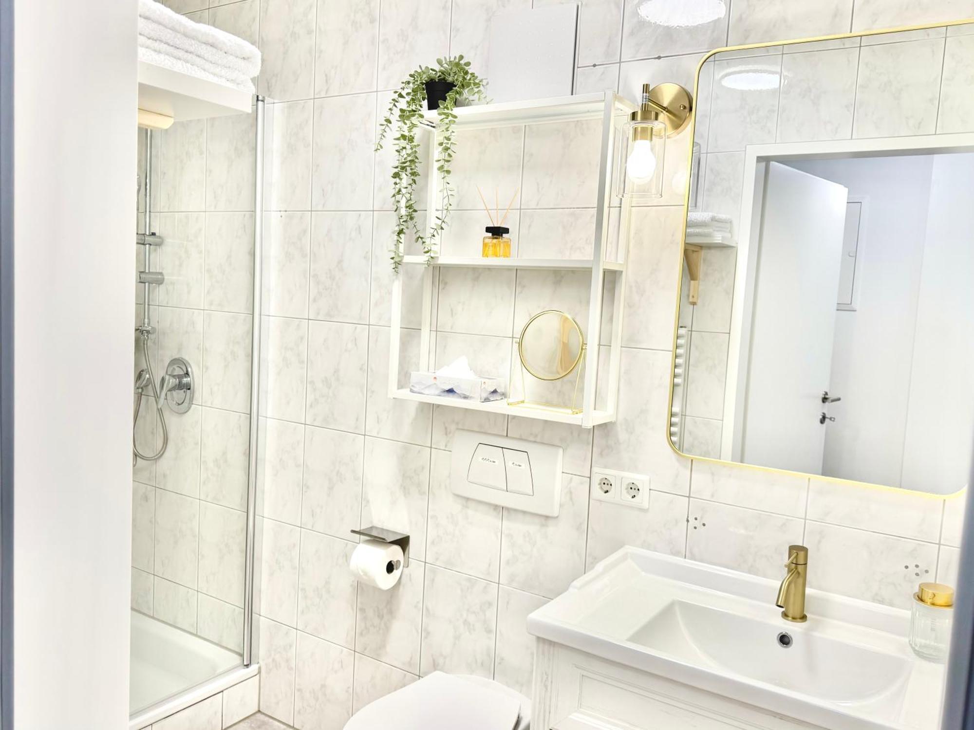 Flair Apartments Vorarlberg - Stilvolles Wohnen Nahe Bodensee & Alpen - Kueche, Balkon & Gratis Parkplatz Bregencja Zewnętrze zdjęcie